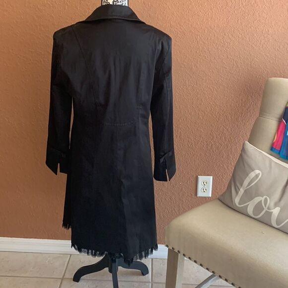 Nine West Black Raincoat ruffle hem Size M - Picture 5 of 10